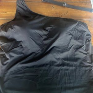 Land’s End D-Cup Tummy Control Tankini One Shoulder with Adjustable Straps.